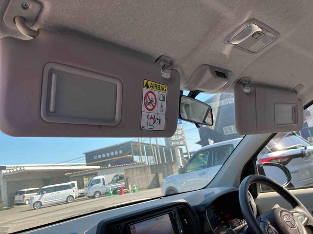 �X�^�b�t�́A�}�X�N���p�ɂĐڋq���΂����Ē����܂��B