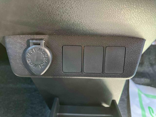 ミライース X SAIII ワンオーナー 走行距離無制限12ヶ月保証付き イモビライザー キーレスエントリーシステム 車線逸脱警報装置 i-stop LEDヘットランプ 禁煙 ワンオーナー車 オートLED 運転席エアバッグ Bカメラ ABS(3枚目)