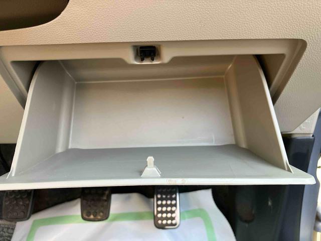 ミラ Ｘスペシャル　走行距離無制限１２ヶ月保証付き　運転席助手席エアバッグ　禁煙　ＤＶＤ再生　ＳＲＳ　メモリーナビ　ナビ　整備点検記録簿　ＡＢＳ　キ－レス（28枚目）