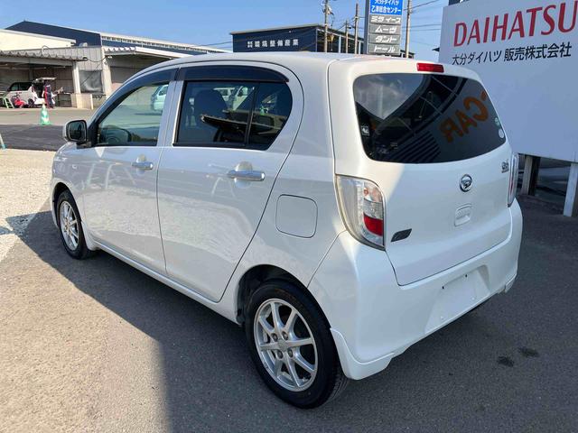 ミライース Ｘ　ＳＡ　走行距離無制限１２ヶ月保証付き　衝突被害軽減Ｂ　助手席エアバッグ　点検記録簿　ｉ－ｓｔｏｐ　横滑り防止装置　キーレスキー　運転席エアバッグ　禁煙車　ＡＢＳ　盗難防止アラーム　ＡＷ（18枚目）