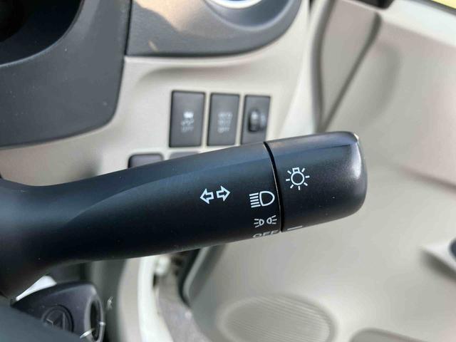 ミライース Ｘ　ＳＡ　走行距離無制限１２ヶ月保証付き　衝突被害軽減Ｂ　助手席エアバッグ　点検記録簿　ｉ－ｓｔｏｐ　横滑り防止装置　キーレスキー　運転席エアバッグ　禁煙車　ＡＢＳ　盗難防止アラーム　ＡＷ（25枚目）