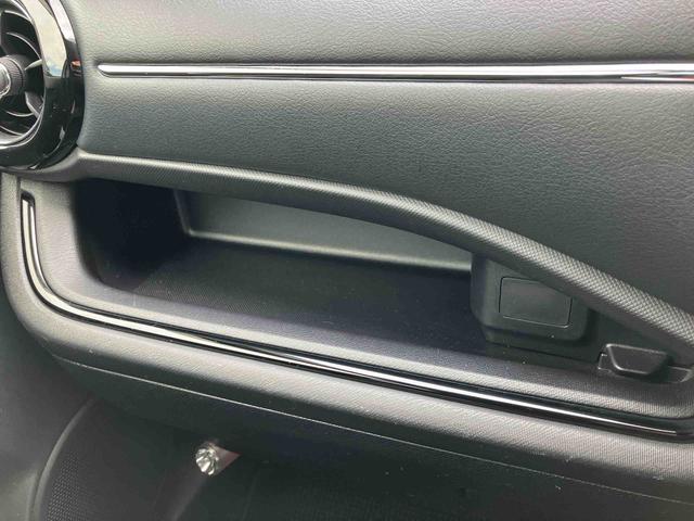 �������A���[���ł́u���ψ˗��v��u�����_�C�����v�ł̂��⍇������t���Ă���܂��B