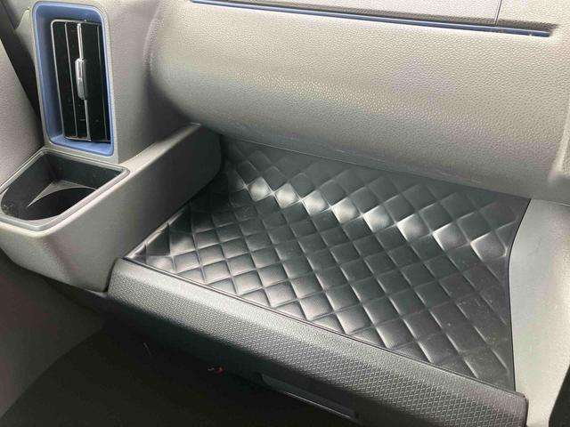 タント カスタムＲＳ　走行距離無制限１２ヶ月保証付き　レーダーブレーキ　ｉ－ｓｔｏｐ　両ＰＳＤ　ＵＳＢ入力　Ｂｌｕｅｔｏｏｔｈ対応　ＡＵＸ　車線逸脱防止　禁煙　Ｄレコ　シートヒータ　Ｒカメラ　ＥＴＣ車載器　ナビ付き（39枚目）