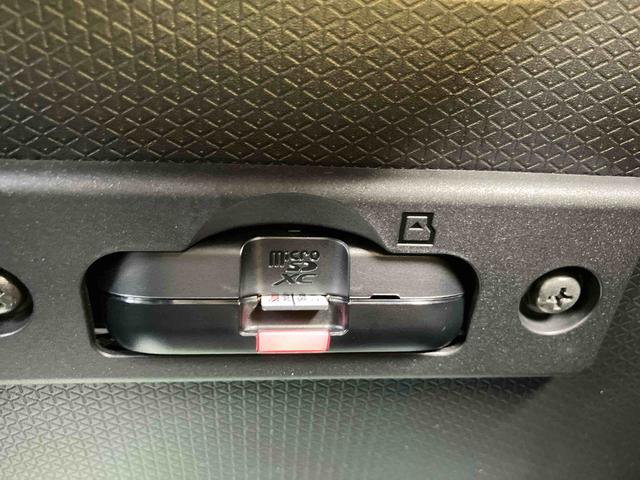 タント カスタムＸスタイルセレクション　走行距離無制限１２ヶ月保証付き　衝突回避支援システム　Ｒカメラ　ＵＳＢ接続　禁煙　ＢＴ　ＬＥＤヘッドライト　ＤＶＤ　アルミホイール　スマートキー　ミュージックプレイヤー接続可　アイドリングストップ（21枚目）