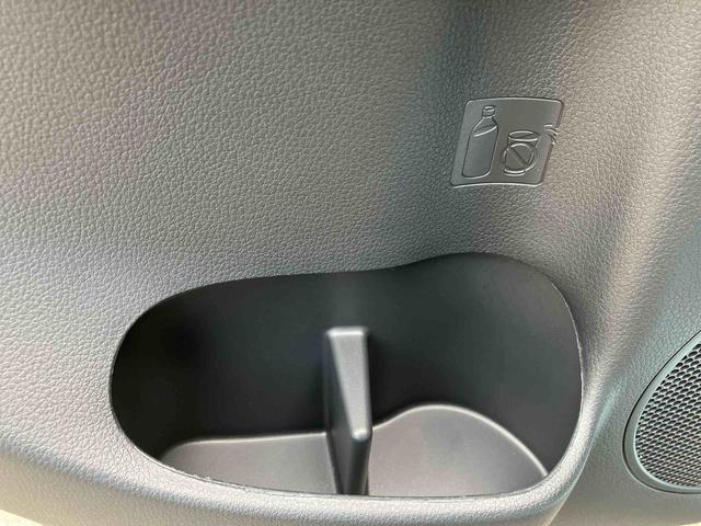 ミライース Ｘ　リミテッドＳＡＩＩＩ　走行距離無制限１２ヶ月保証付き　ナビゲーション搭載　ドライブレコーダー搭載　バックカメラ付き　アイドリングストップ車　コーナーセンサー付き　オートライト　オートハイビーム（45枚目）