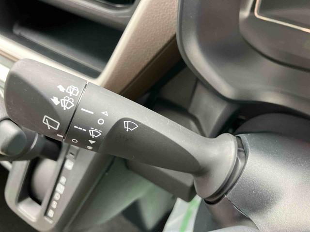 ムーヴ Ｘ　ワンオーナー　走行距離無制限１２ヶ月保証付き　盗難防止装置　キーレスエントリー　スマートキー　アイドリングストップ　オートライト　オートマチックハイビーム　レーンキープアシスト　誤発進抑制装置　ＬＥＤランプ（25枚目）