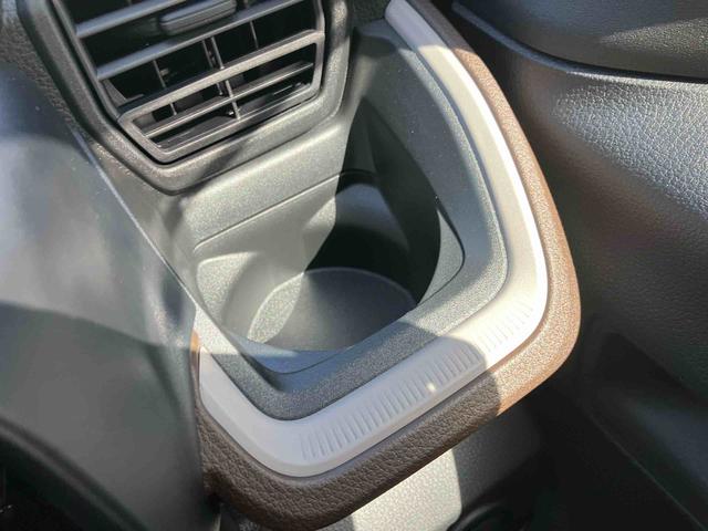 ムーヴ X ワンオーナー 走行距離無制限12ヶ月保証付き 盗難防止装置 キーレスエントリー スマートキー アイドリングストップ バックカメラ オートライト オートマチックハイビーム レーンキープアシスト 誤発進抑制装置(30枚目)