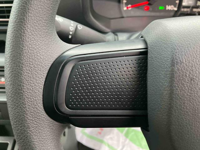 ハイゼットトラック ジャンボエクストラ　ワンオーナー　走行距離無制限１２ヶ月保証付き　エコアイドル　キーレスキー　盗難防止　オートＬＥＤ　スマートキープッシュスタート　運転席エアバッグ　横滑り防止システム　切替式４ＷＤ　Ｗエアバック　禁煙車　オートライト（27枚目）