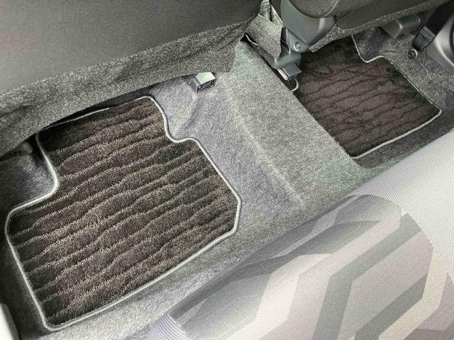 �O�ς̎ʐ^�͂������A�ԓ��̎ʐ^�i�R�U�O�x�摜�j���������������܂��B