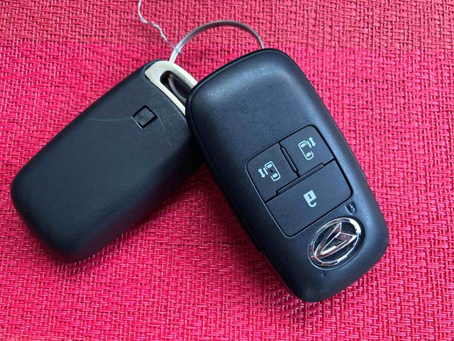 タント カスタムX ワンオーナー 走行距離無制限12ヶ月保証付き リヤ両側パワースライドドア ワンオーナ ISTOP レーンキープアシスト 運転席シートヒーター 禁煙車 LEDヘッドライト スマートキー バックカメラ 衝突安全ボディ(2枚目)