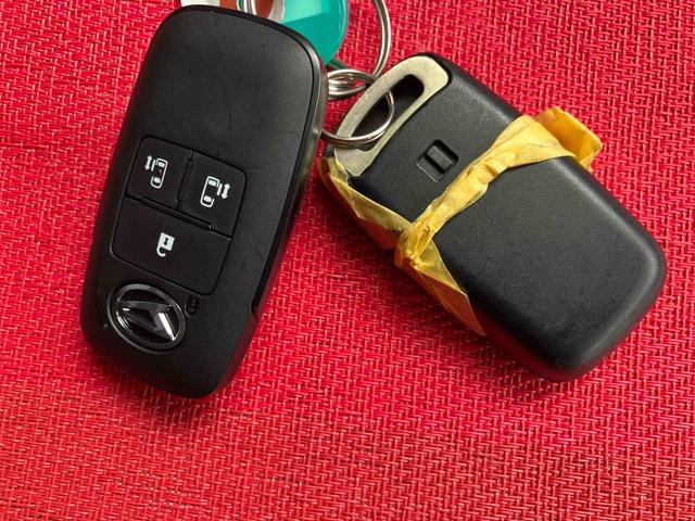 タント ファンクロス ワンオーナー 走行距離無制限12ヶ月保証付き 誤発進抑制機能 AHB バックカメラ付 禁煙 左右パワースライドドア シートH LEDライト 衝突安全ボディ レーンキープアシスト 定期点検記録簿 セキュリティ(2枚目)