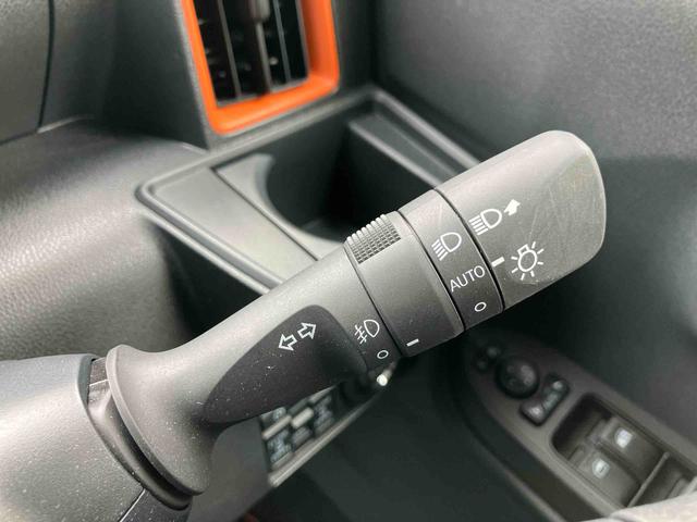 タント ファンクロス ワンオーナー 走行距離無制限12ヶ月保証付き 誤発進抑制機能 AHB バックカメラ付 禁煙 左右パワースライドドア シートH LEDライト 衝突安全ボディ レーンキープアシスト 定期点検記録簿 セキュリティ(29枚目)