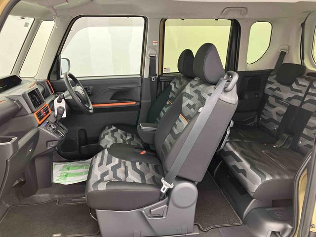 �X�^�b�t�́A�}�X�N���p�ɂĐڋq���΂����Ē����܂��B