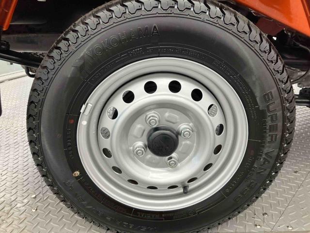 ジャンボエクストラ　ワンオーナー　走行距離無制限１２ヶ月保証付き　踏み間違い防止　ＬＤＡ　スマートキー・プッシュスタート　ワンオーナ　リモコンキー　ＬＥＤランプ　切替４ＷＤ　ＡＵＴＯライト　オートマチックハイビーム　禁煙車　記録簿（画像42）
