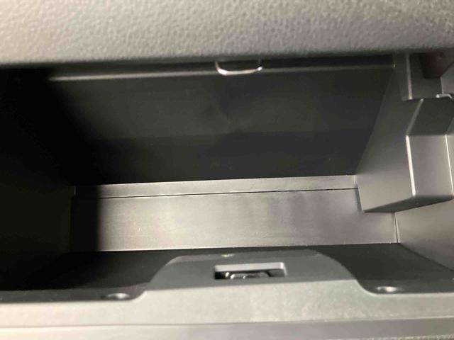 ＲＳ　ワンオーナー　走行距離無制限１２ヶ月保証付き　サポカーＳ　安全ボディ　アダプティブクルコン　ＬＥＤライト　Ａライト　アイドリングストップ機能　ワンオーナー　ターボエンジン　レーンキープ　バックカメラ付き　禁煙（画像30）