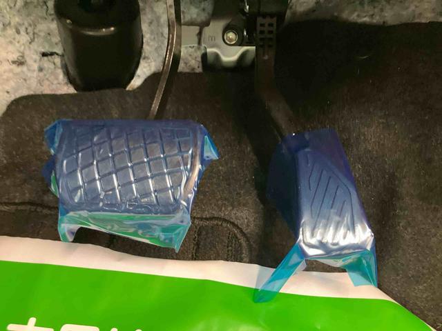 ＲＳ　ワンオーナー　走行距離無制限１２ヶ月保証付き　サポカーＳ　安全ボディ　アダプティブクルコン　ＬＥＤライト　Ａライト　アイドリングストップ機能　ワンオーナー　ターボエンジン　レーンキープ　バックカメラ付き　禁煙（画像32）