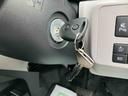車のプロが厳しく!細かくチャックした内容を発行したものが車両状態証明書です。