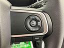 3.「認定中古車カルテ」は、走行距離や修復歴に加えてキズ・凹みの有無・状態や消耗品の交換、過去の整備状況がわかります。