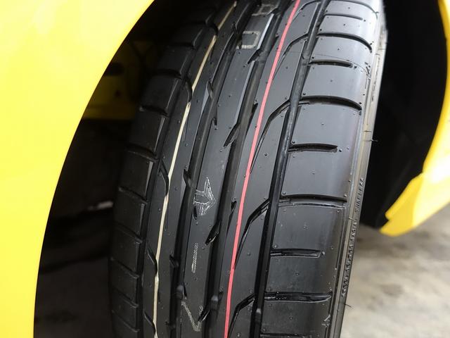 アバルト５９５ コンペティツィオーネ　左ハンドル　タイヤ４本新品　ＤＵＮＬＯＰ　ＤＩＲＥＺＺＡ装着　ｐｉｏｎｅｅｒ製メモリナビＲＺ８００　ＤＶＤ再生　ＵＳＢ端子入力　Ａプレート新品　禁煙車（54枚目）