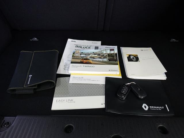 トゥインゴ ＥＤＣ　キャンバストップ　ＡｐｐｌｅＣａｒＰＬＡＹ機能　低ダストパッド　ミラー型前後ドライブレコーダー＆バックカメラ機能切替　新規格ＥＴＣ　ＵＶフィルム貼施工　ＬＥＤライト　ＬＥＤフォグ　バックランプＬＥＤ　ＡＴＦ交換納車（42枚目）