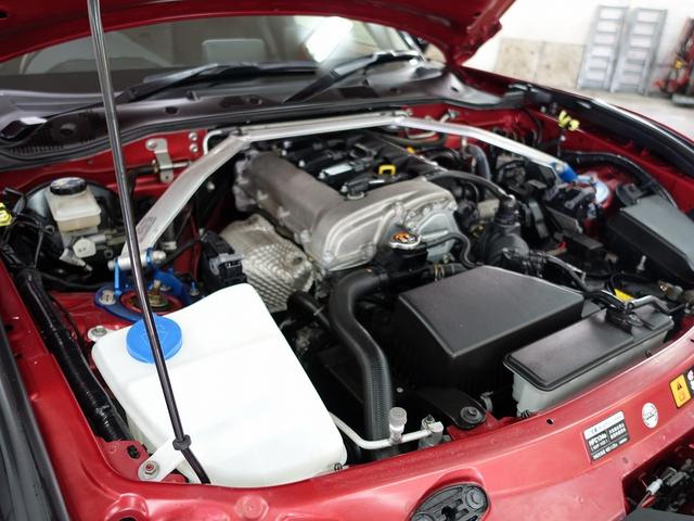 ロードスター Ｓスペシャルパッケージ　レーシングギヤ製車高調　ＡＤＶＡＮ　ＦＬＥＶＡタイヤ４本新品交換渡　リアスポイラー　タワーバー　禁煙車　純正ナビ＆ＴＶ　ＤＶＤ再生　ＥＴＣ（46枚目）