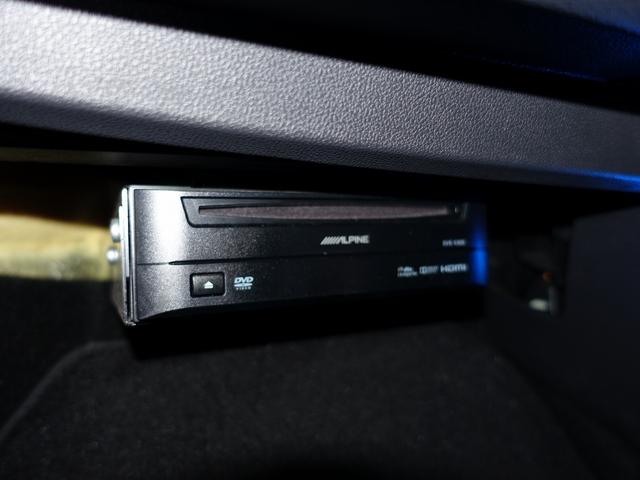 ＣＤ／ＤＶＤ再生のデッキ装着されております。当社ではこのデッキ装着物件は初めての入庫になります。
