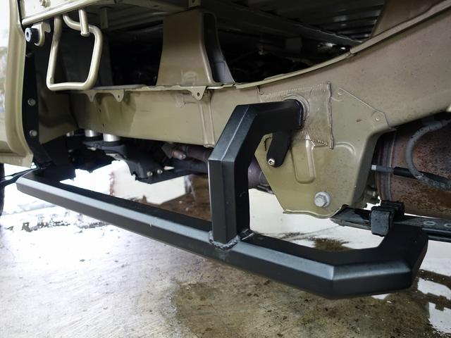 �T�C�h���̃K�[�h�I