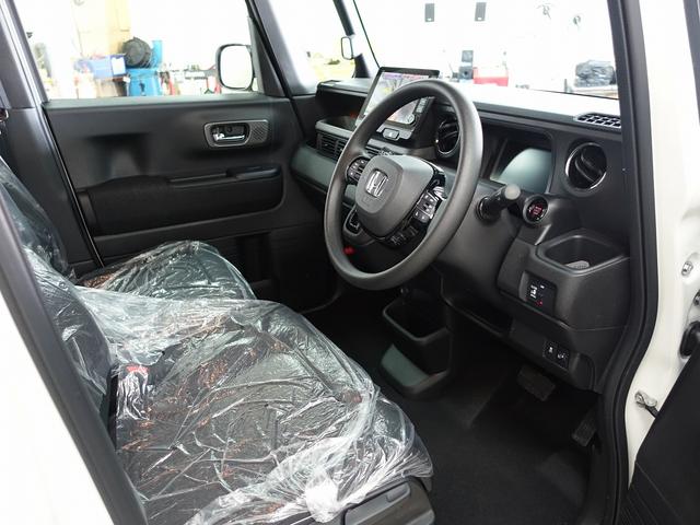 N-BOXカスタム ベースグレード 大画面9インチコネクトナビ地デジTV装着 CarPLAY機能 純正バックカメラ 登録済未使用車 新品純正フロアマットセット シートヒーター 左側電動スライドドア(12枚目)