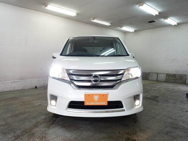 セレナ ハイウェイスター　Ｖセレクション　８人乗り　禁煙車　ダブルエアコン　ナビ地デジＴＶ　ＤＶＤ再生　バックカメラ　前後ドライブレコーダー　２０２５年製日本製タイヤ装着（3枚目）