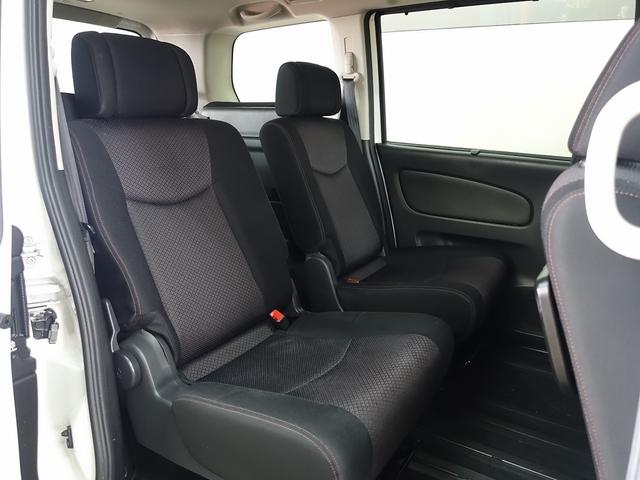 セレナ ハイウェイスター　Ｖセレクション　８人乗り　禁煙車　ダブルエアコン　ナビ地デジＴＶ　ＤＶＤ再生　バックカメラ　前後ドライブレコーダー　２０２５年製日本製タイヤ装着（30枚目）