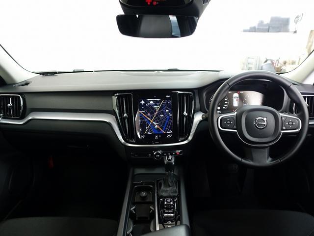 Ｖ６０ Ｔ５　モメンタム　ベースモデル　禁煙車　１オーナー車　ハーフレザー　タイヤ２本新品装着Ｍｉｃｈｅｌｉｎプライマシー４ＳＴ　純正ナビＴＶ　ＣａｒＰＬＡＹ機能　Ｂｌｕｅｔｏｏｔｈ機能　ＣＤ再生　ＥＴＣ（9枚目）