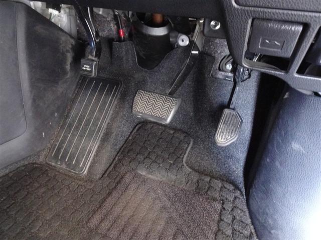 エスクァイア ハイブリッドXi 衝突被害軽減システム メモリーナビ ワンセグ バックカメラ ETC 3列シート LEDヘッドランプ スマートキー 乗車定員7人(9枚目)