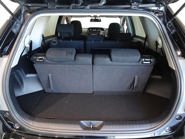 プリウスα Ｓツーリングセレクション　メモリーナビ　フルセグ　バックカメラ　ＥＴＣ　３列シート　ＬＥＤヘッドランプ　スマートキー　乗車定員７人（14枚目）