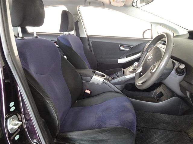 プリウス Ｓ　メモリーナビ　フルセグ　バックカメラ　ＥＴＣ　ＨＩＤヘッドライト　スマートキー（4枚目）