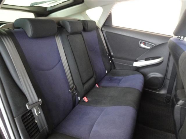 プリウス Ｓ　メモリーナビ　フルセグ　バックカメラ　ＥＴＣ　ＨＩＤヘッドライト　スマートキー（13枚目）