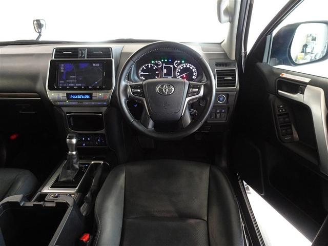 ランドクルーザープラド ＴＸ　Ｌパッケージ　衝突被害軽減システム　メモリーナビ　フルセグ　バックカメラ　ＥＴＣ　サンルーフ　フルエアロ　３列シート　ＬＥＤヘッドランプ　ディーゼル　４ＷＤ　スマートキー　乗車定員７人（5枚目）