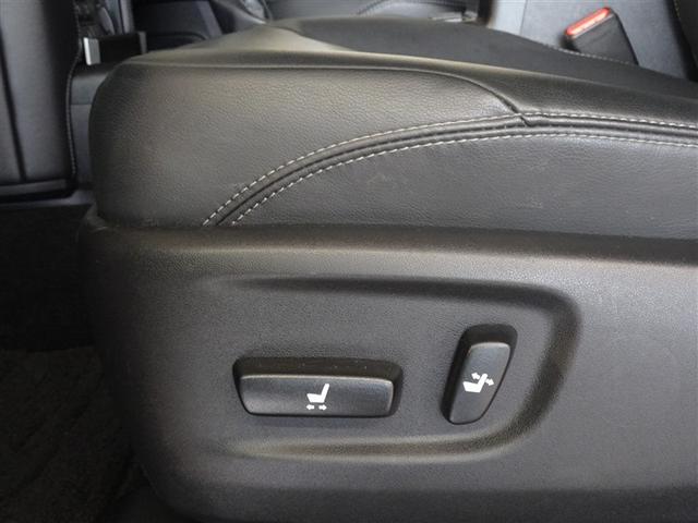 ランドクルーザープラド ＴＸ　Ｌパッケージ　衝突被害軽減システム　メモリーナビ　フルセグ　バックカメラ　ＥＴＣ　サンルーフ　フルエアロ　３列シート　ＬＥＤヘッドランプ　ディーゼル　４ＷＤ　スマートキー　乗車定員７人（20枚目）