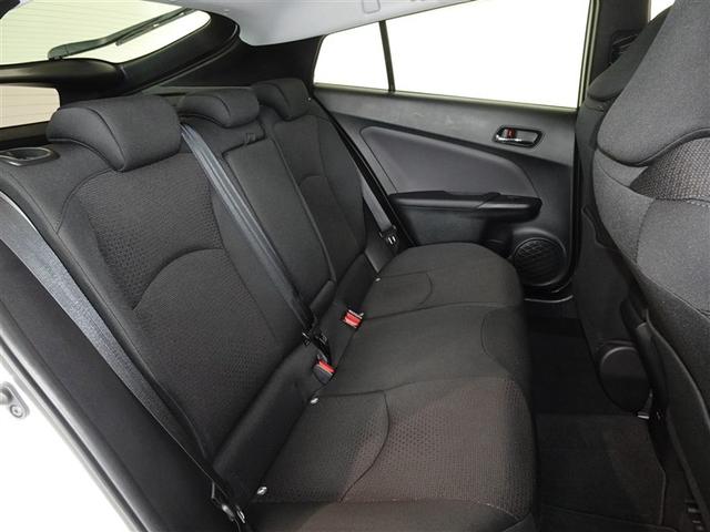 プリウス Ｓ　衝突被害軽減システム　メモリーナビ　フルセグ　バックカメラ　ＥＴＣ　ＬＥＤヘッドランプ　スマートキー（18枚目）