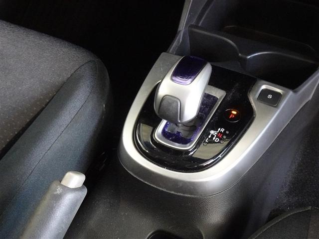 フィットハイブリッド Ｆパッケージ　コンフォートエディション　メモリーナビ　フルセグ　バックカメラ　ＥＴＣ　ドラレコ　スマートキー（10枚目）