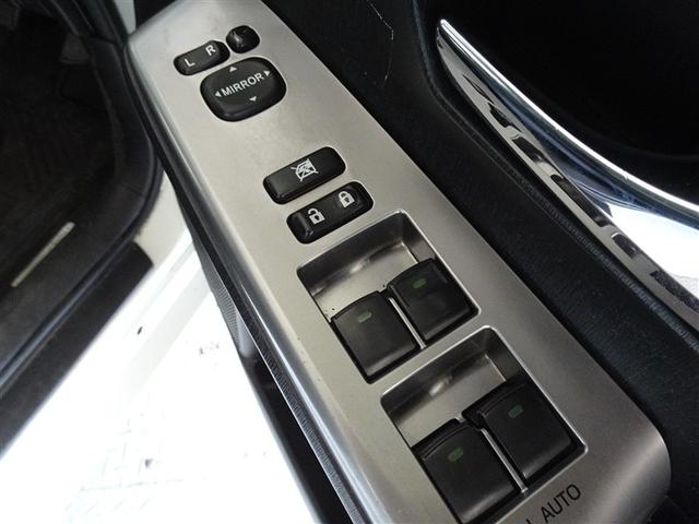 プリウスα Ｓ　メモリーナビ　フルセグ　バックカメラ　ＥＴＣ　スマートキー（12枚目）