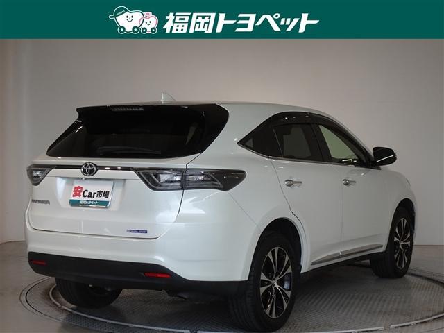 色は人気のホワイトパールクリスタルシャインです。