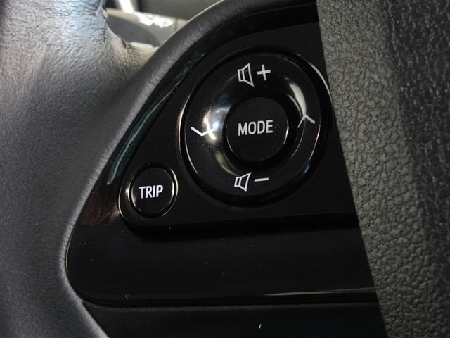 プリウス Ａプレミアム　ツーリングセレクション　衝突被害軽減システム　メモリーナビ　フルセグ　バックカメラ　ＥＴＣ　ドラレコ　フルエアロ　ＬＥＤヘッドランプ　スマートキー（13枚目）