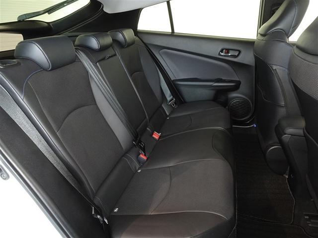 プリウス Ａプレミアム　ツーリングセレクション　衝突被害軽減システム　メモリーナビ　フルセグ　バックカメラ　ＥＴＣ　ドラレコ　フルエアロ　ＬＥＤヘッドランプ　スマートキー（21枚目）