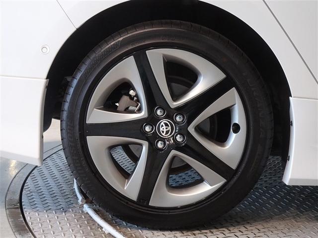 プリウス Ａプレミアム　ツーリングセレクション　衝突被害軽減システム　メモリーナビ　フルセグ　バックカメラ　ＥＴＣ　ドラレコ　フルエアロ　ＬＥＤヘッドランプ　スマートキー（27枚目）