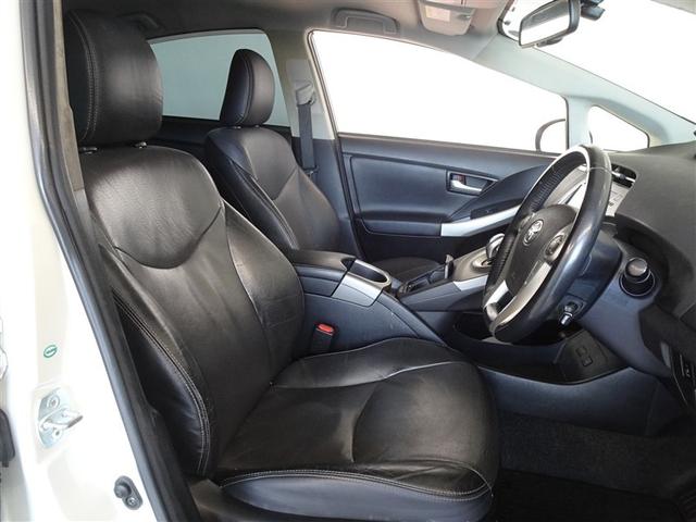 プリウス Ｇツーリング　レザー　衝突被害軽減システム　メモリーナビ　フルセグ　バックカメラ　ＥＴＣ　ＬＥＤヘッドランプ　スマートキー（4枚目）