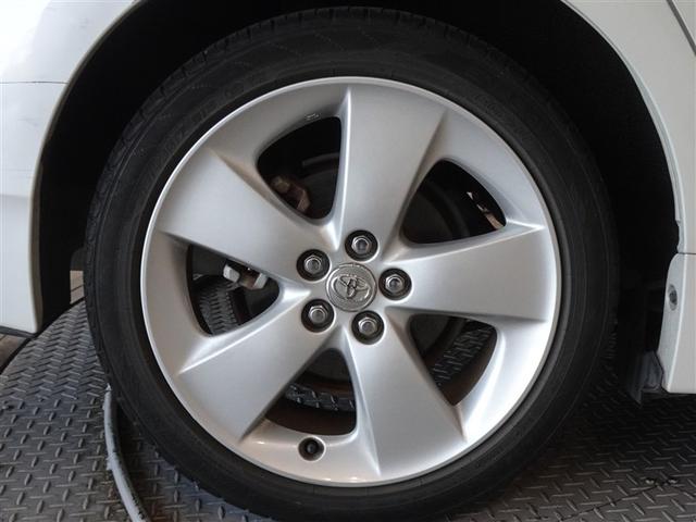 プリウス Ｇツーリング　レザー　衝突被害軽減システム　メモリーナビ　フルセグ　バックカメラ　ＥＴＣ　ＬＥＤヘッドランプ　スマートキー（15枚目）