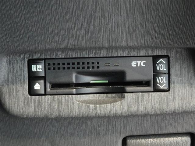 プリウス Ｓツーリングセレクション　メモリーナビ　ワンセグ　バックカメラ　ＥＴＣ　ＬＥＤヘッドランプ　スマートキー（10枚目）