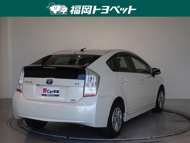 プリウス Ｓ　メモリーナビ　フルセグ　バックカメラ　ＥＴＣ　スマートキー（3枚目）