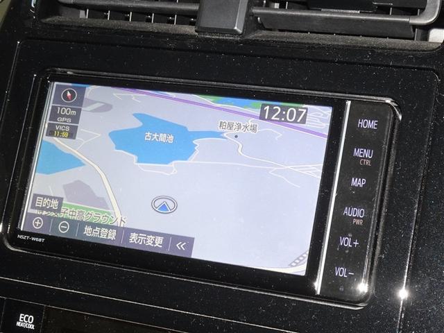 プリウス Ｓセーフティプラス　衝突被害軽減システム　メモリーナビ　フルセグ　バックカメラ　ＥＴＣ　ドラレコ　ＬＥＤヘッドランプ　スマートキー（6枚目）