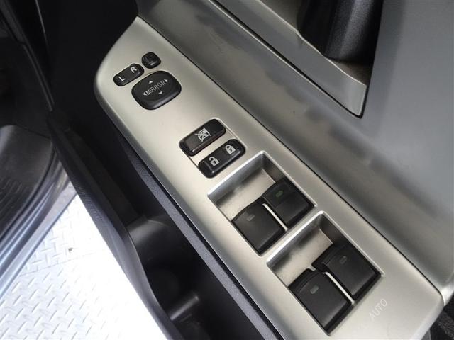 ノア Ｓｉ　メモリーナビ　フルセグ　バックカメラ　ＥＴＣ　３列シート　ＨＩＤヘッドライト　スマートキー　乗車定員８人（11枚目）